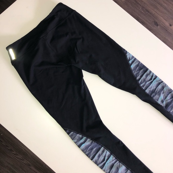 ZELLA blue patterned leggings 💙 - Picture 3 of 3